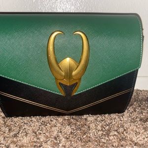 Loki crossbody bag